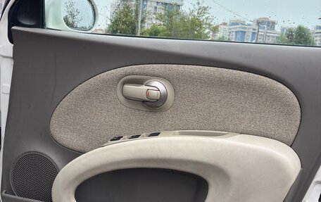 Nissan March III, 2005 год, 340 000 рублей, 15 фотография