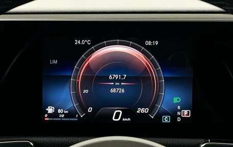 Mercedes-Benz GLB, 2019 год, 3 299 000 рублей, 17 фотография