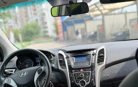 Hyundai i30 II рестайлинг, 2014 год, 720 000 рублей, 7 фотография