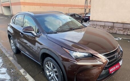 Lexus NX I, 2015 год, 2 990 000 рублей, 6 фотография