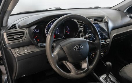 KIA Rio III рестайлинг, 2013 год, 900 000 рублей, 5 фотография