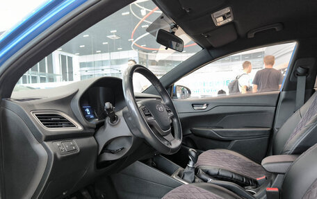 Hyundai Solaris II рестайлинг, 2019 год, 1 099 000 рублей, 20 фотография