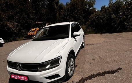 Volkswagen Tiguan II, 2017 год, 1 600 000 рублей, 1 фотография
