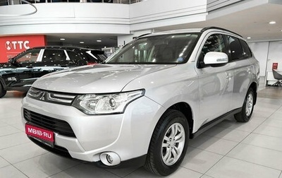 Mitsubishi Outlander III рестайлинг 3, 2013 год, 1 200 000 рублей, 1 фотография