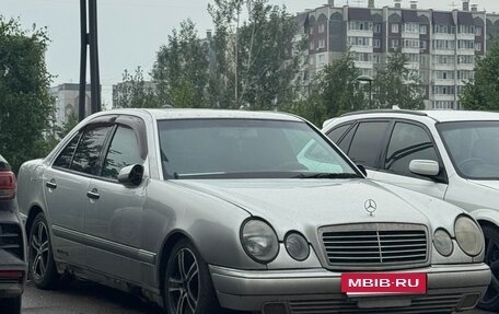 Mercedes-Benz E-Класс, 1998 год, 250 000 рублей, 6 фотография