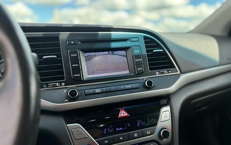 Hyundai Elantra VI рестайлинг, 2017 год, 1 490 008 рублей, 14 фотография