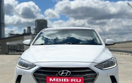 Hyundai Elantra VI рестайлинг, 2017 год, 1 490 008 рублей, 8 фотография