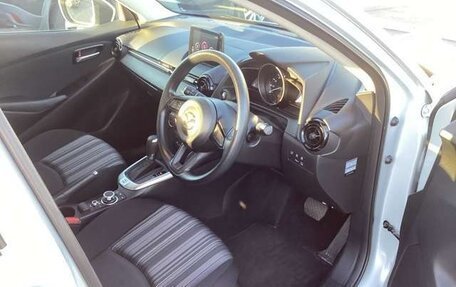 Mazda 2 III, 2023 год, 885 000 рублей, 8 фотография
