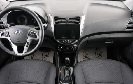 Hyundai Solaris II рестайлинг, 2016 год, 1 099 000 рублей, 11 фотография