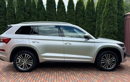 Skoda Kodiaq I, 2022 год, 3 750 000 рублей, 5 фотография
