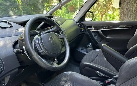 Citroen C4 Picasso II рестайлинг, 2011 год, 520 000 рублей, 3 фотография