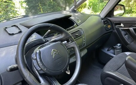 Citroen C4 Picasso II рестайлинг, 2011 год, 520 000 рублей, 2 фотография