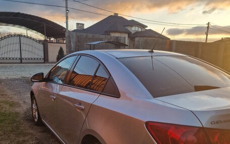 Chevrolet Cruze II, 2014 год, 750 000 рублей, 3 фотография