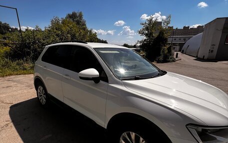 Volkswagen Tiguan II, 2017 год, 1 600 000 рублей, 2 фотография