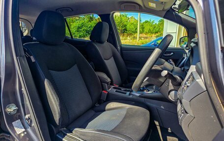 Nissan Leaf II, 2018 год, 2 170 000 рублей, 11 фотография