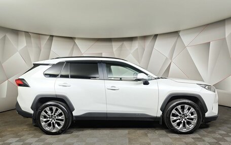 Toyota RAV4, 2022 год, 3 455 000 рублей, 6 фотография