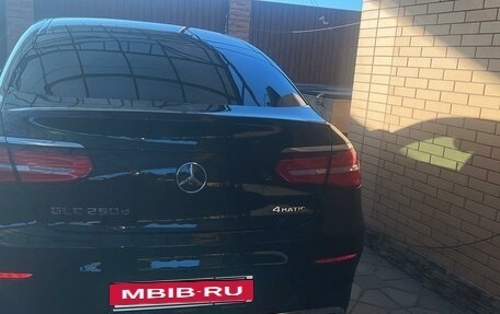 Mercedes-Benz GLC Coupe, 2018 год, 4 800 000 рублей, 2 фотография