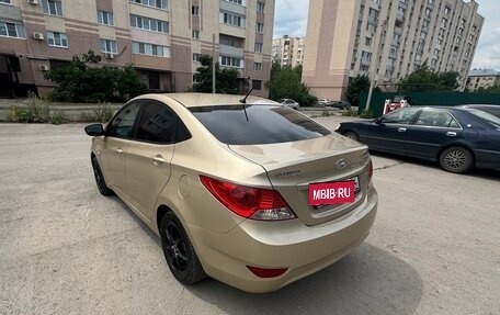 Hyundai Solaris II рестайлинг, 2014 год, 630 000 рублей, 9 фотография