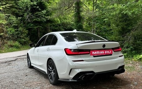 BMW 3 серия, 2021 год, 4 000 000 рублей, 3 фотография