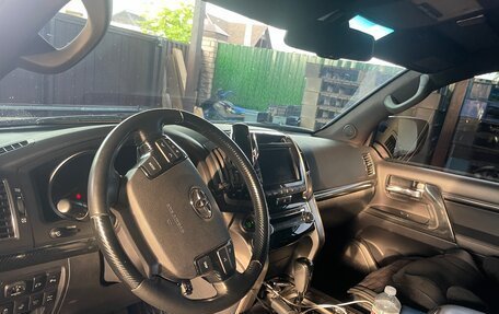 Toyota Land Cruiser 200, 2014 год, 5 000 000 рублей, 4 фотография