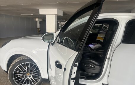 Porsche Cayenne III, 2019 год, 6 100 000 рублей, 13 фотография