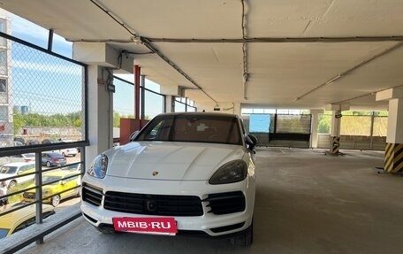 Porsche Cayenne III, 2019 год, 6 100 000 рублей, 2 фотография