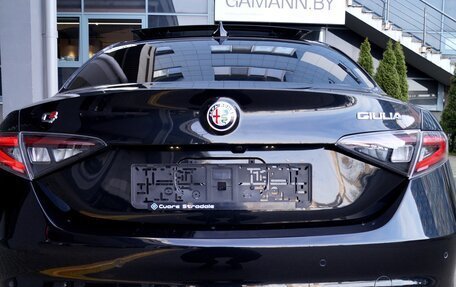 Alfa Romeo Giulia II, 2023 год, 4 790 000 рублей, 6 фотография