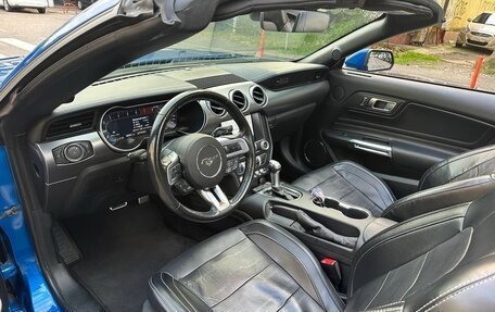 Ford Mustang VI рестайлинг, 2020 год, 3 200 000 рублей, 3 фотография