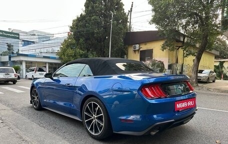 Ford Mustang VI рестайлинг, 2020 год, 3 200 000 рублей, 15 фотография