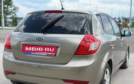 KIA cee'd I рестайлинг, 2011 год, 500 000 рублей, 4 фотография
