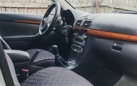 Toyota Avensis III рестайлинг, 2007 год, 735 000 рублей, 10 фотография