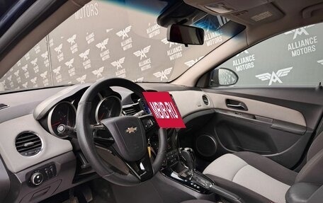 Chevrolet Cruze II, 2011 год, 699 000 рублей, 10 фотография