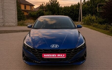 Hyundai Elantra, 2021 год, 1 830 000 рублей, 5 фотография