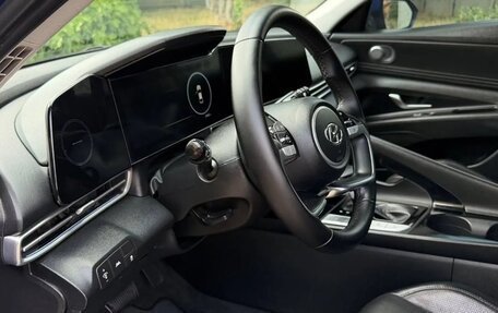 Hyundai Elantra, 2021 год, 1 830 000 рублей, 14 фотография