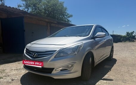 Hyundai Solaris II рестайлинг, 2015 год, 1 170 000 рублей, 3 фотография