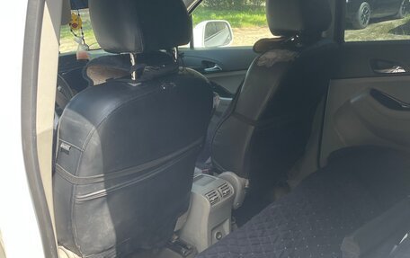 Chevrolet Orlando I, 2012 год, 850 000 рублей, 10 фотография