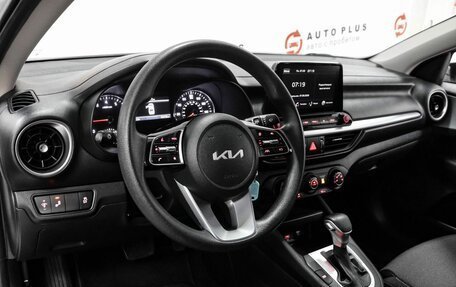 KIA Cerato IV, 2022 год, 1 999 000 рублей, 7 фотография