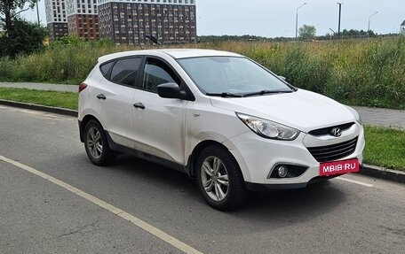 Hyundai ix35 I рестайлинг, 2011 год, 1 100 000 рублей, 4 фотография