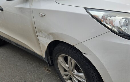 Hyundai ix35 I рестайлинг, 2011 год, 1 100 000 рублей, 15 фотография