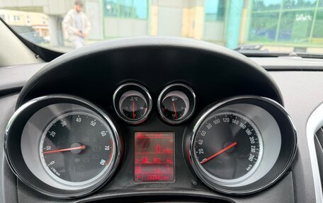 Opel Astra J, 2014 год, 850 000 рублей, 1 фотография
