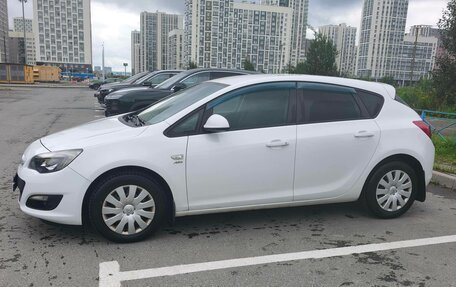 Opel Astra J, 2014 год, 955 000 рублей, 2 фотография