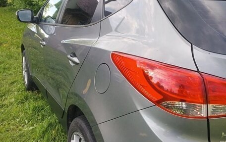 Hyundai ix35 I рестайлинг, 2012 год, 1 050 000 рублей, 4 фотография