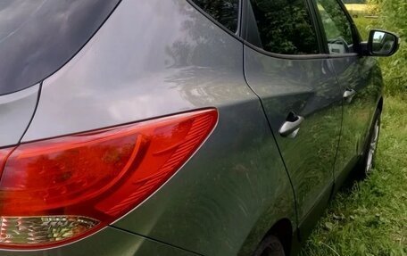 Hyundai ix35 I рестайлинг, 2012 год, 1 050 000 рублей, 5 фотография
