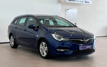 Opel Astra K, 2020 год, 1 399 000 рублей, 2 фотография
