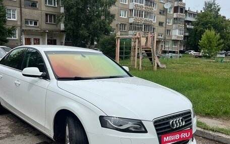 Audi A4, 2010 год, 1 300 000 рублей, 7 фотография