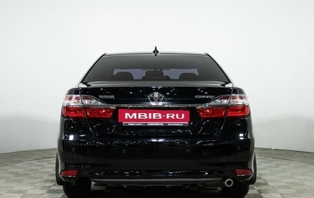 Toyota Camry, 2017 год, 2 249 700 рублей, 7 фотография