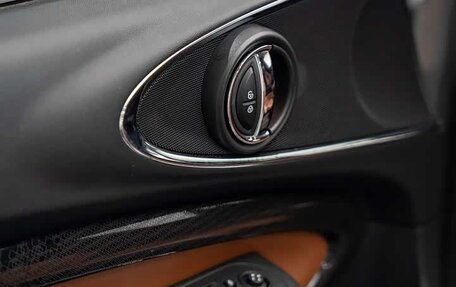 MINI Clubman, 2023 год, 3 040 000 рублей, 14 фотография