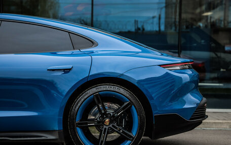 Porsche Taycan I, 2020 год, 8 999 999 рублей, 13 фотография