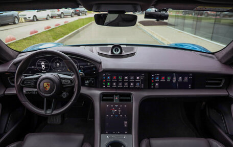Porsche Taycan I, 2020 год, 8 999 999 рублей, 16 фотография