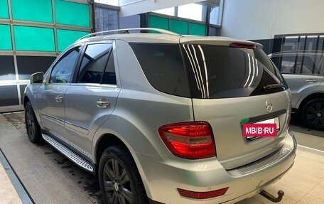 Mercedes-Benz M-Класс, 2010 год, 1 100 000 рублей, 4 фотография